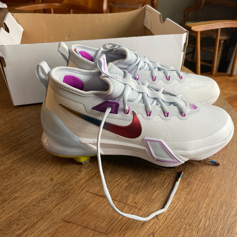 Nike Force Zoom Trout 9 Elite metal baseball cleats